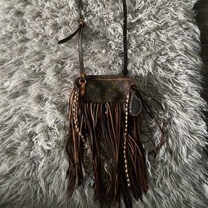 Louis Vuitton “The Amalfi Dirty Blonde”